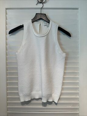 Sleeveless Knit Tank Top - White